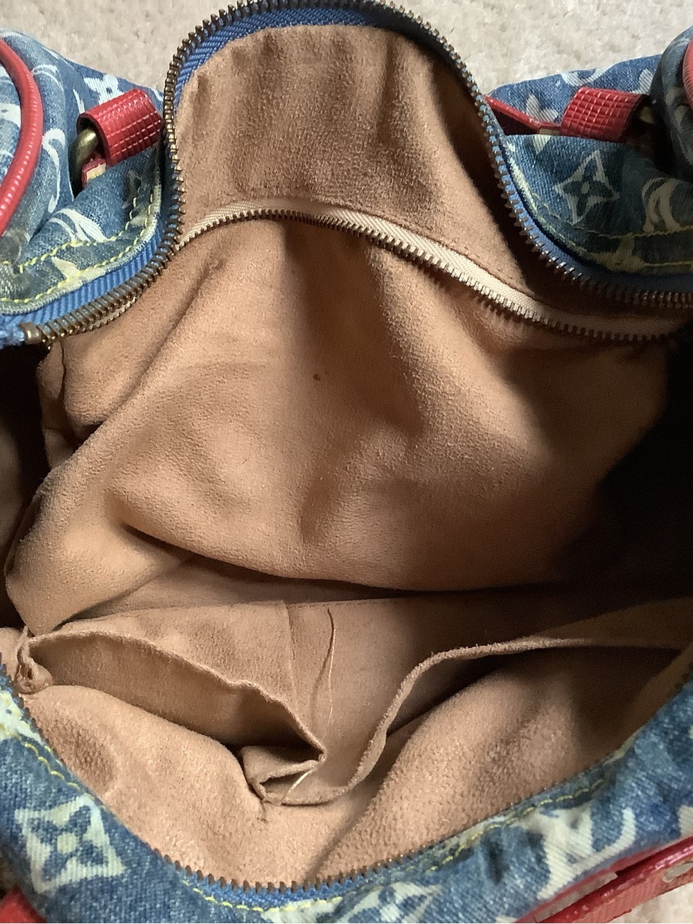 Denim and white, handbag. Red trim.  Signs of use. - Picture 7 of 16